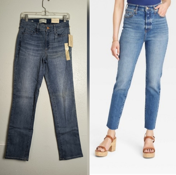 Universal Thread Blue Straight Leg Jeans High Rise Slim Size 2 Long Vintage Csl - Picture 1 of 10